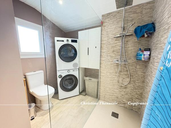 Maison de charme à vendre Plain-pied, 4 chambres, Grand garage, Studio à aménager, 2 entrées sur 1200 m2 de terrain, SAINT HILAIRE DE RIEZ (85)