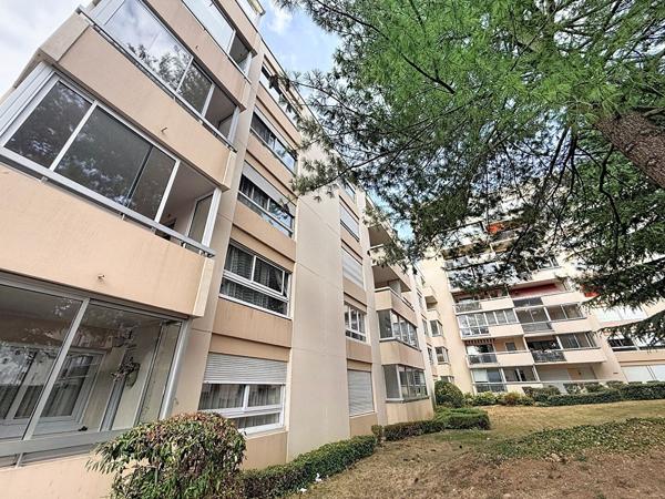 Appartement T3 lumineux avec loggia - Quartier Jean Jaurès, Le Petit-Quevilly - LE PETIT QUEVILLY