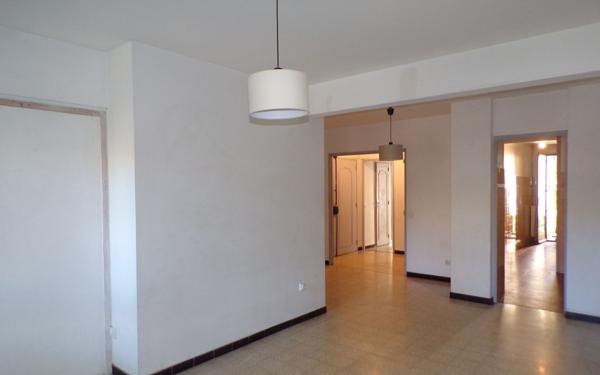 Appartement à vendre    4 pièces • 75,26 m2 Aix-en-Provence