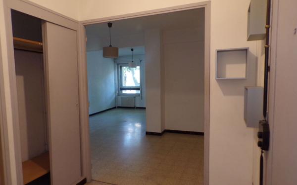 Appartement à vendre    4 pièces • 75,26 m2 Aix-en-Provence