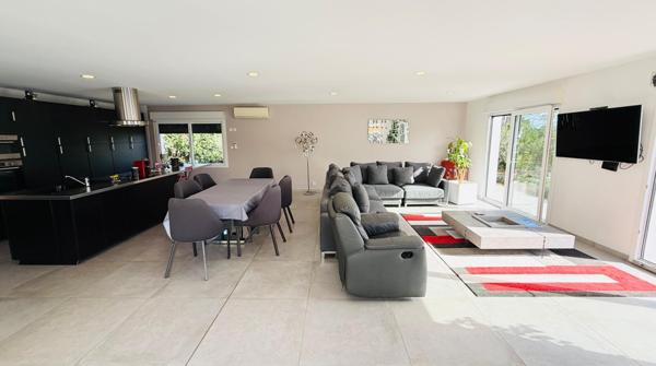 Bagnols-en-Forêt 83600 Villa 4pièces avec piscine