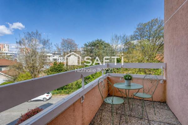 T4 à Echirolles Village de 83m2 avec terrasse et garage
