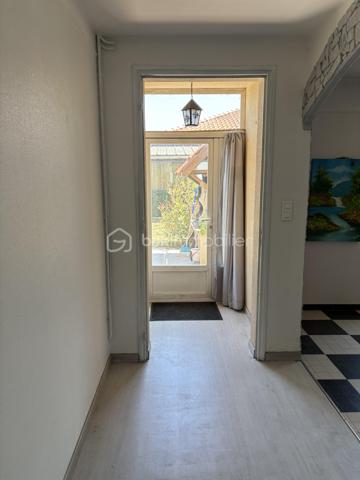 Maison de village de 87 m²