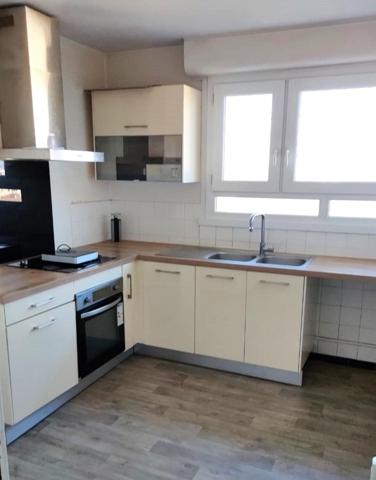 T3 de 64 m² proche CHU tout en étant au calme