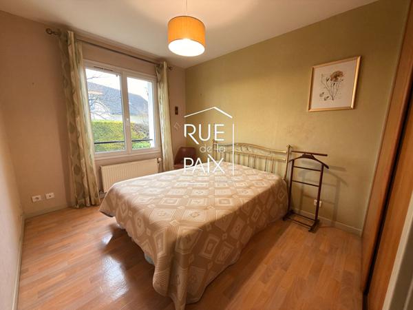 86190 VOUILLE VOUILLÉ (86190) - Belle maison familiale sur sous-sol avec grand terrain de 1 028 m²