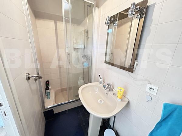 Charmante maison de ville 210m²  avec dépendance et grand jardin Brinon-sur-Armançon