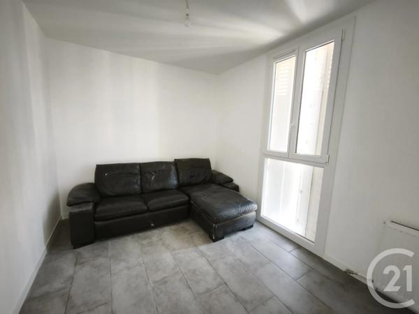 Appartement à vendre  4 pièces - 65,42 m 2   MARIGNANE  - 13