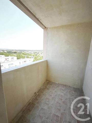 Appartement à vendre  4 pièces - 65,42 m 2   MARIGNANE  - 13