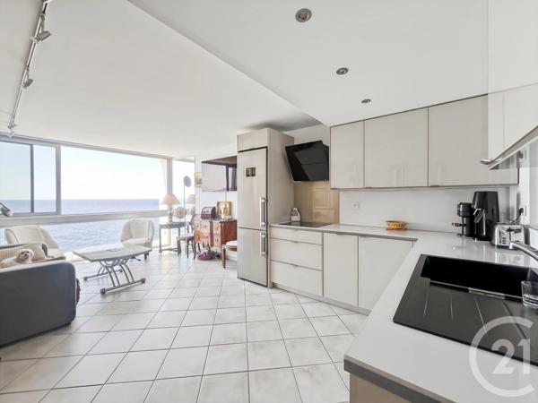 Appartement F1 à vendre  1 pièce - 42 m 2   BANDOL  - 83