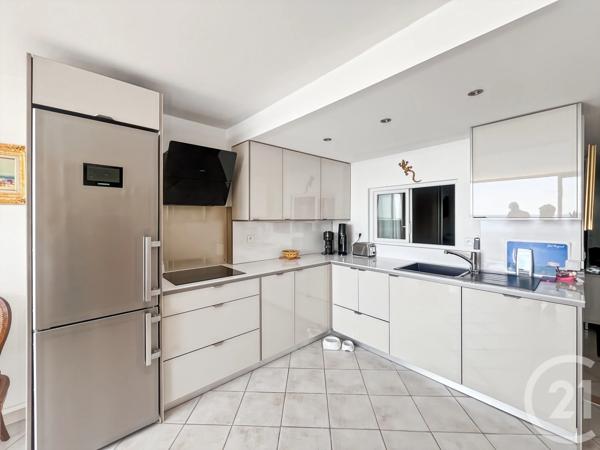 Appartement F1 à vendre  1 pièce - 42 m 2   BANDOL  - 83