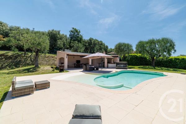 Maison à vendre  5 pièces - 217 m 2   CONTES  - 06