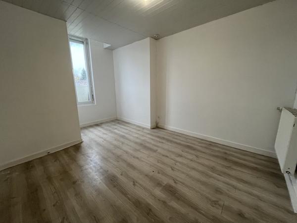 Maison à louer |  St-Aigulin |  3 pièces | 63 m²