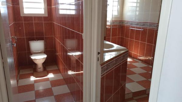 Maison à vendre à Saint-Benoît à la Réunion (97470), ref :