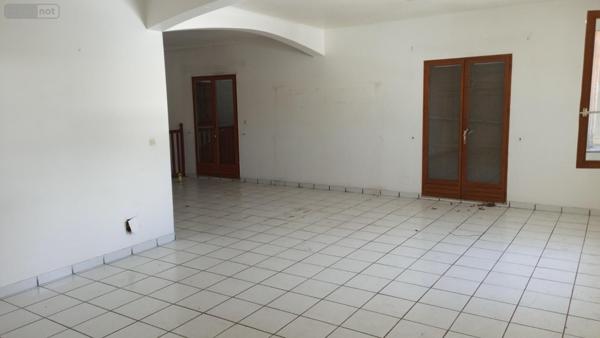 Maison à vendre à Saint-Benoît à la Réunion (97470), ref :