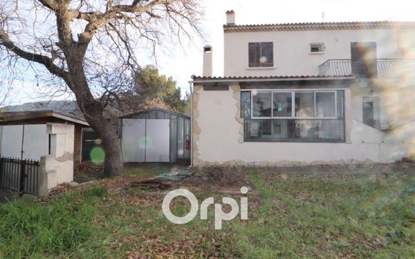 Maison à vendre    5 pièces • 168 m2 Aubagne