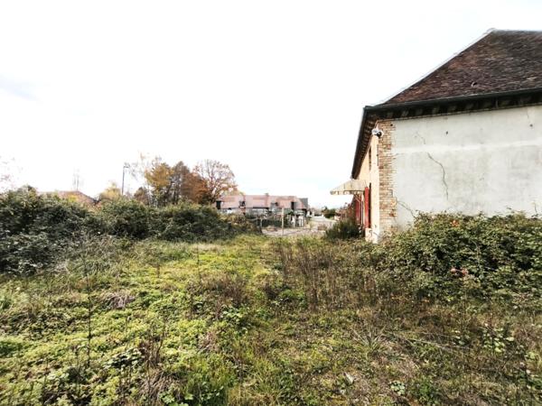 Courteranges (10270) MAISON ET GRANGE A RENOVER