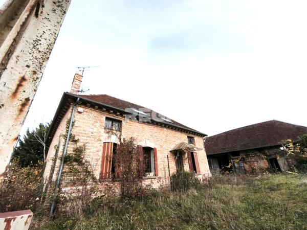 Courteranges (10270) MAISON ET GRANGE A RENOVER
