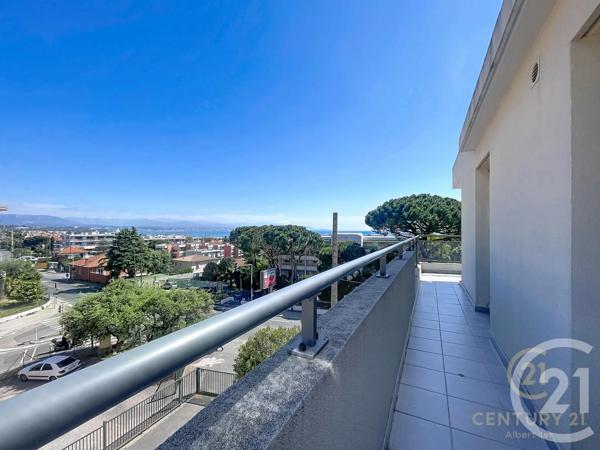 Appartement F3 à vendre  3 pièces - 53,61 m 2   ANTIBES  - 06