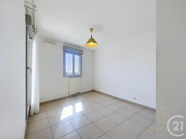 Appartement F3 à vendre  3 pièces - 53,61 m 2   ANTIBES  - 06