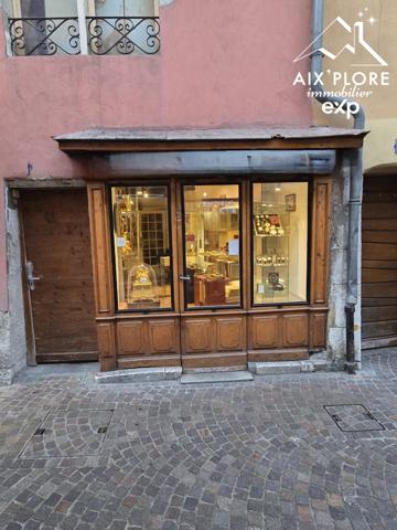 Charmant local commercial – Cœur de la Vieille Ville d’Annecy