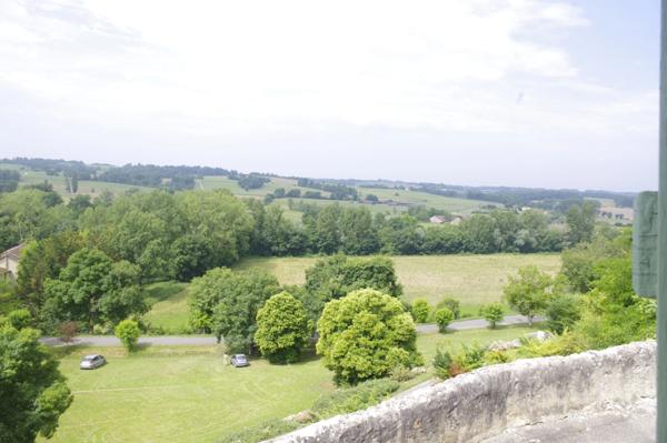 Maison à vendre 6 pièces proche de GONDRIN (32) avec vue sur les Pyrénéees