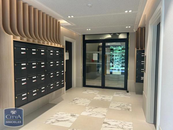 Appartement à louer 2 pièces 37.5m² Le Plessis-Robinson (92350)