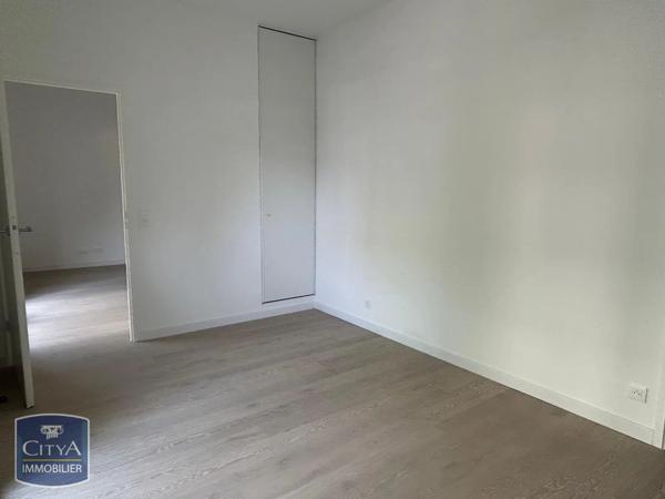 Appartement à louer 2 pièces 37.5m² Le Plessis-Robinson (92350)