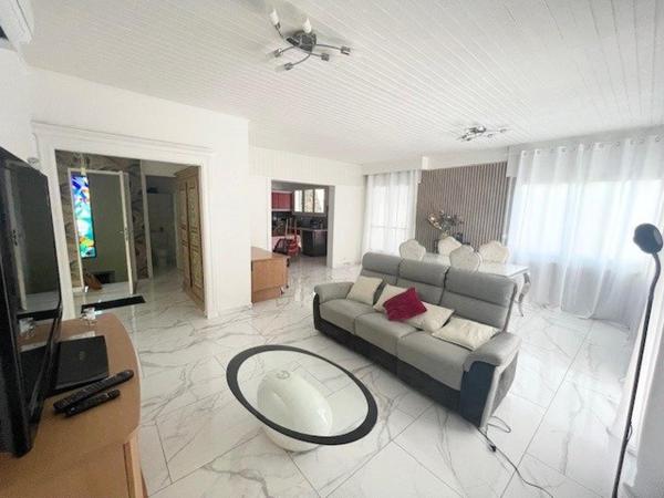 Maison  très bien située