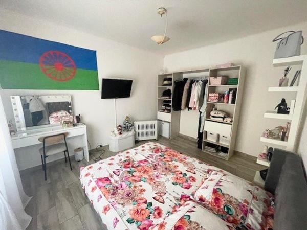 Maison  très bien située