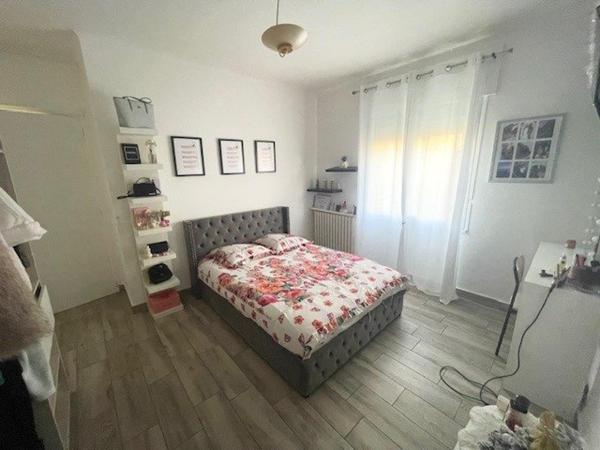 Maison  très bien située