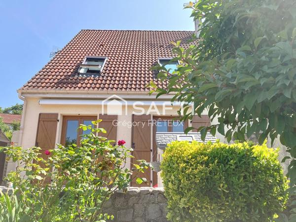 MAISON S/S SOL 3 CHAMBRES TERRAIN 780M² PROCHE CENTRE VILLE