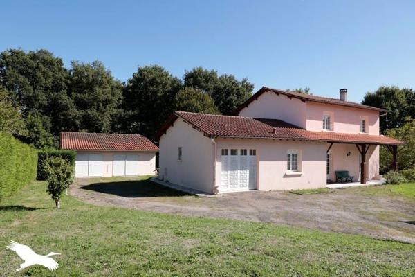 Maison à vendre |  Manot |  6 pièces | 146,1 m²