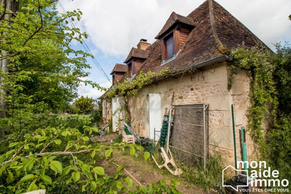 Ensemble de deux maisons sur vaste terrain