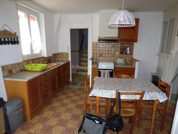 Vente Maison de village 5 pièces 79 m2 à Vézelay