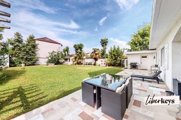 Maison familiale 210m² + garage double, annexes et sous-sol 110m²