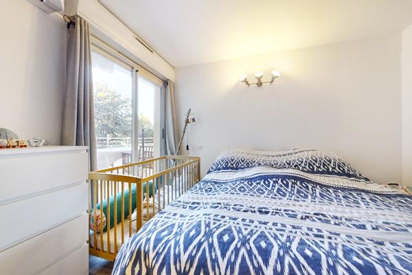 T2 54 m² – Terrasse de 34 m² - Parking - Piscine - Calme absolu sans vis-à-vis 