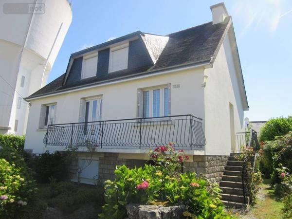 Maison individuelle à vendre à Carhaix-Plouguer dans le Finistère (29270), ref : 29066-368251