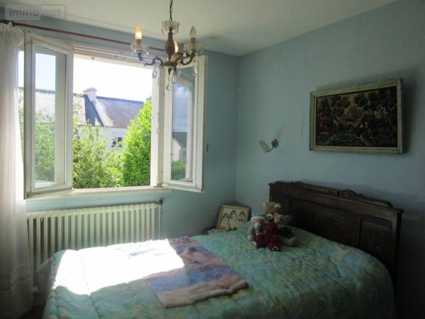 Maison individuelle à vendre à Carhaix-Plouguer dans le Finistère (29270), ref : 29066-368251