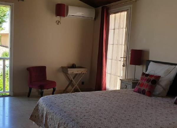 Maison à vendre    8 pièces • 345 m2 Le Pontet