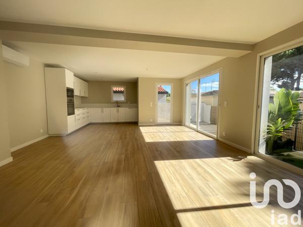 Maison à vendre 4 pièces 109 m² Sainte-Marie-la-Mer