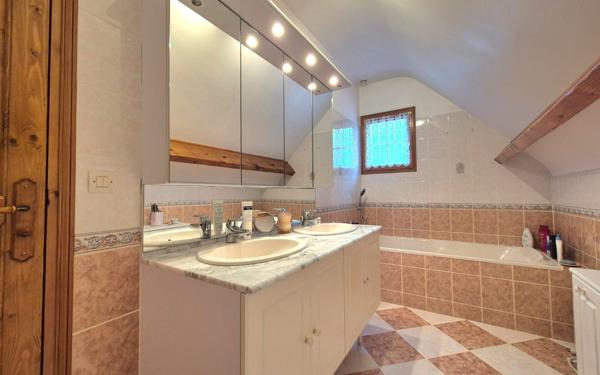 Maison à vendre    4 pièces •  Coulommiers