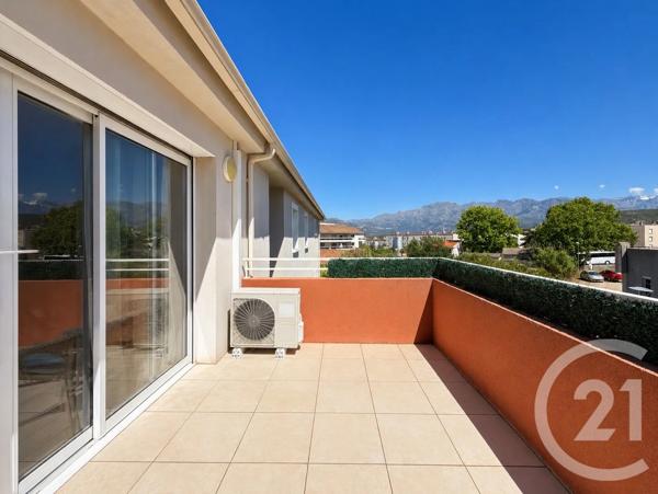 Appartement T3 à vendre  3 pièces - 69,29 m 2   CALVI  - 202