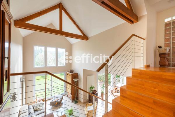 Maison 6 pièces - 173 m² Exclusivité efficity