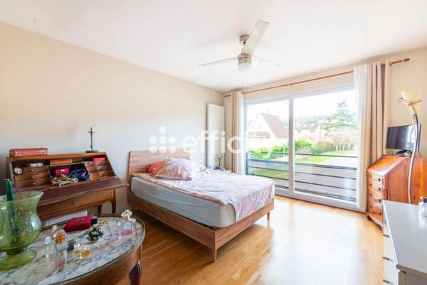 Maison 6 pièces - 173 m² Exclusivité efficity