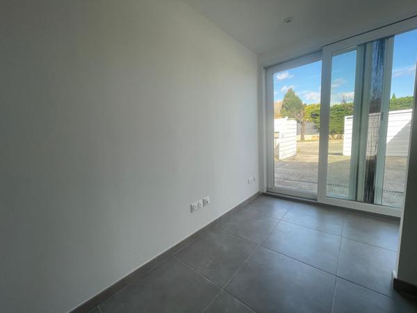 Maison plain pied 3 chambres et bureau