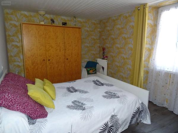 Achat - Maison | Maison restaurée Valdivienne 86300 6 pièces 140 m 2 2551 m 2