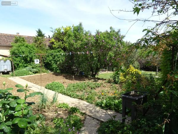 Achat - Maison | Maison restaurée Valdivienne 86300 6 pièces 140 m 2 2551 m 2