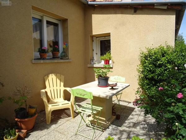 Achat - Maison | Maison restaurée Valdivienne 86300 6 pièces 140 m 2 2551 m 2