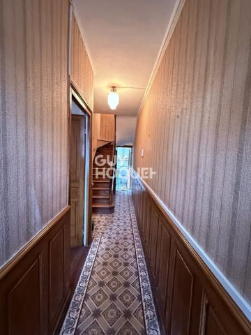 HENRIVILLE - MAISON D'ENVIRON 95M² AVEC JARDINET