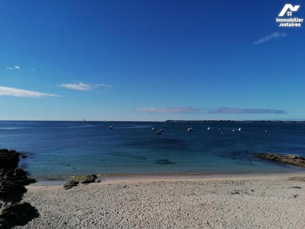 LOMENER VILLA entièrement rénovée en Front de Mer, accès plage et à côté du port